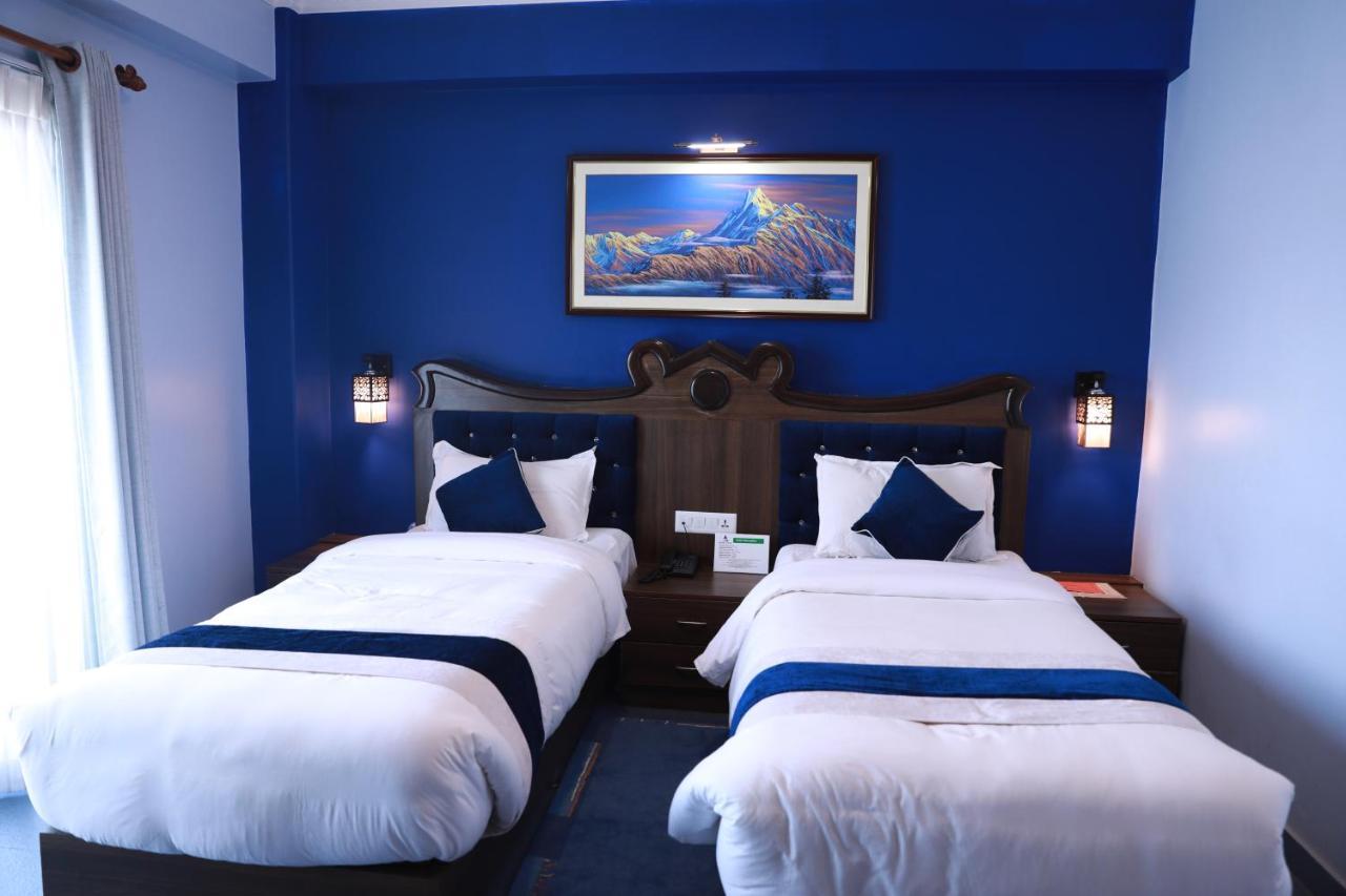 Hotel Task International Pokhara Exteriör bild